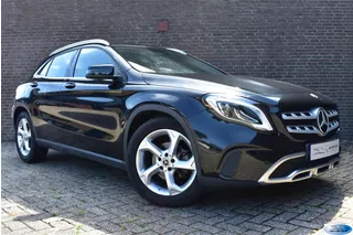 Mercedes-Benz GLA-klasse 180 Business Solution AMG Automaat, Navi, PDC