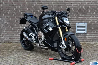 BMW S1000R Fabriekgarantie t/m 2027, Cruise Control, Handvatverwarming, Adaptieve dempersysteem