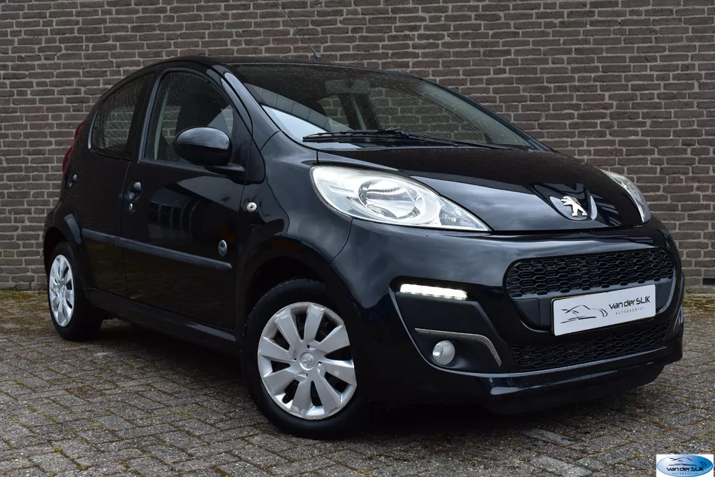Peugeot 107 1.0 Envy Airco, Elektrische ramen, Led dagrijverlichting